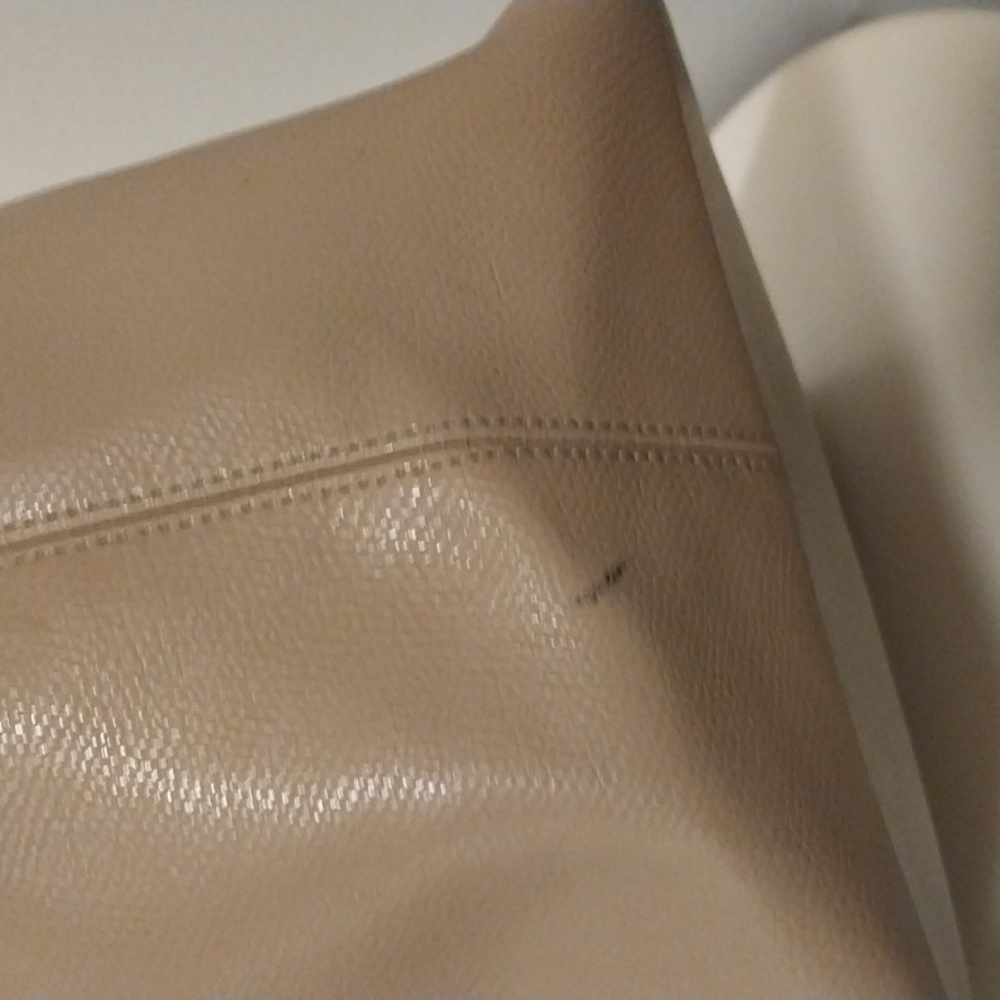 Lg Coach Tote - Picture 9 of 15